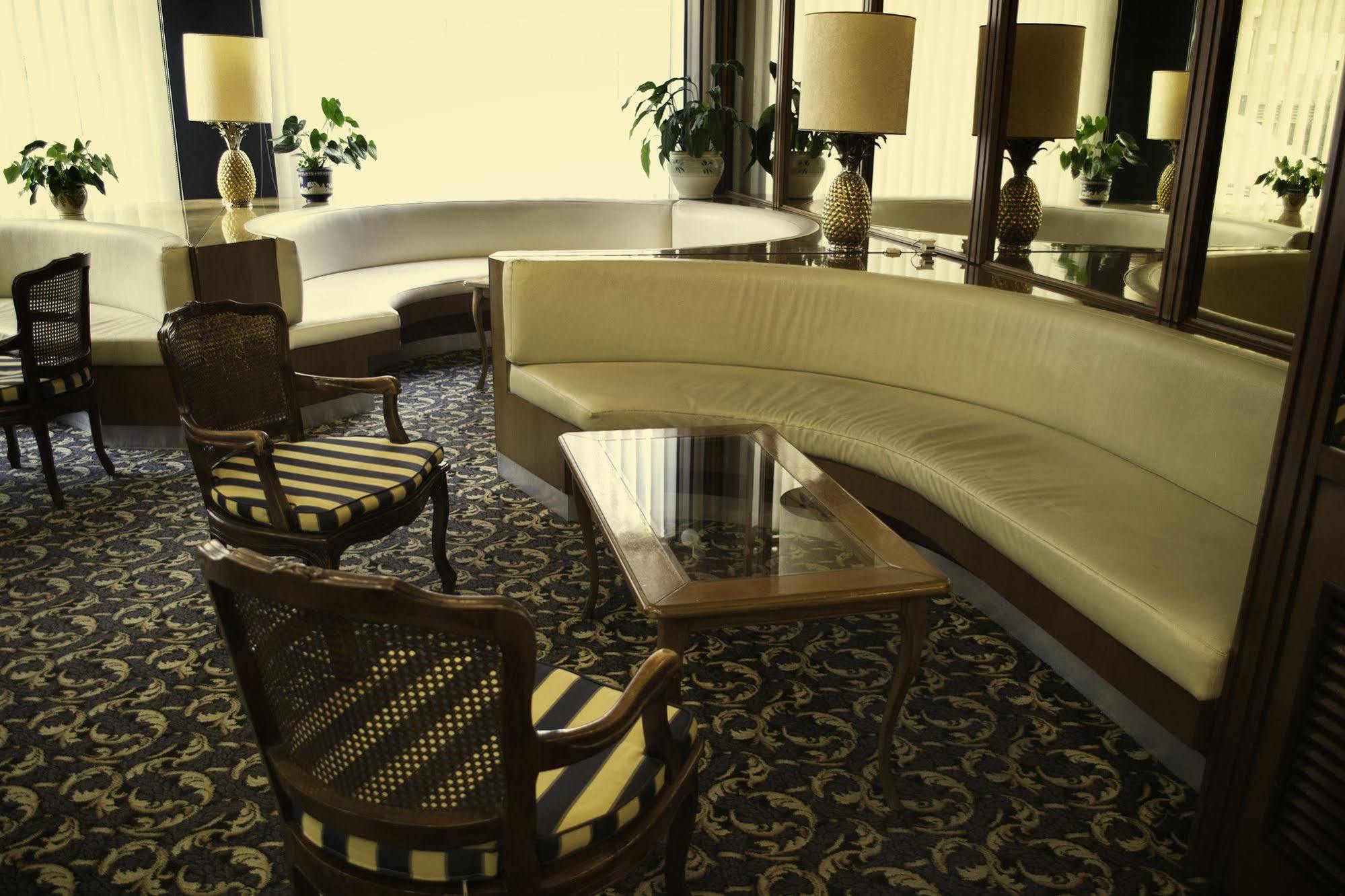York Hotel Рим Экстерьер фото